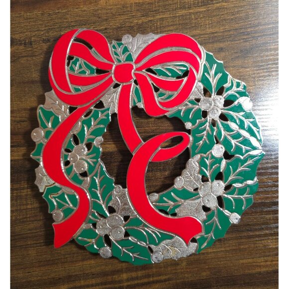 Vintage Holiday Wreath Trivet Silver plate Enamel By Wm. A. Rogers 1986 Japan - Picture 6 of 16